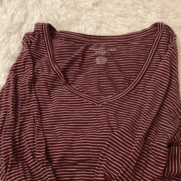 Red and white American Eagle low cut top in a medium. Super adorable. - Picture 2 of 2